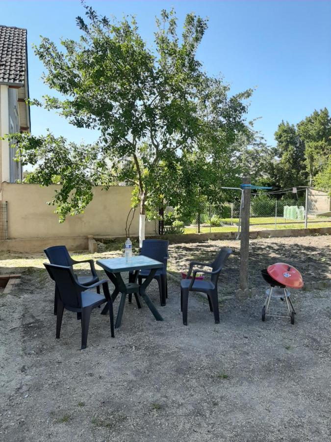 Villa La Petite Escale Vierzon Exterior foto
